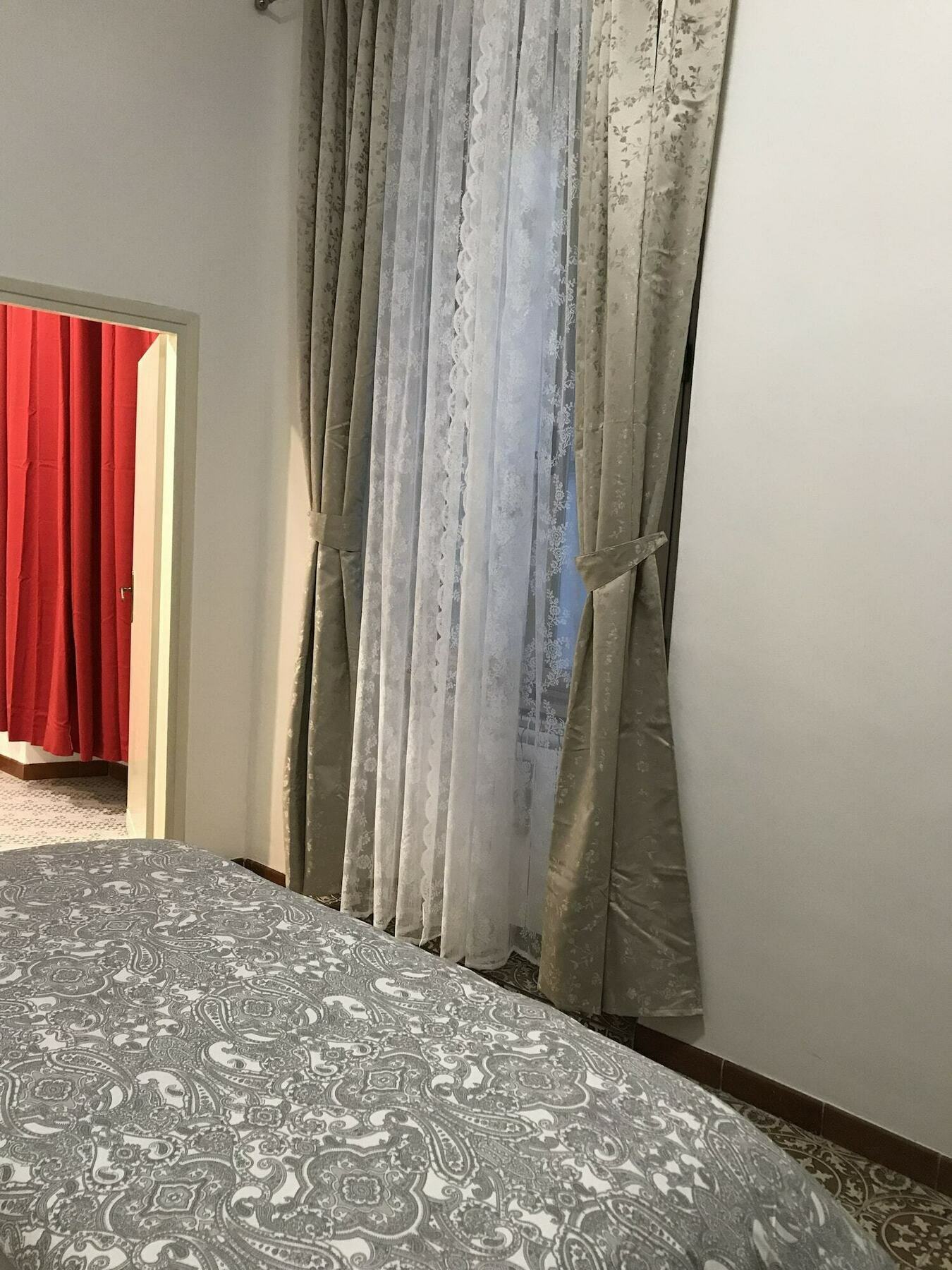 Colosseum Luxury Room ローマ エクステリア 写真